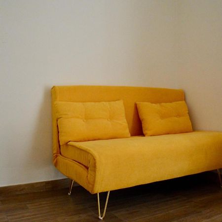 Eden Suite - Central Apartment With Balcony - Molfetta Bagian luar foto